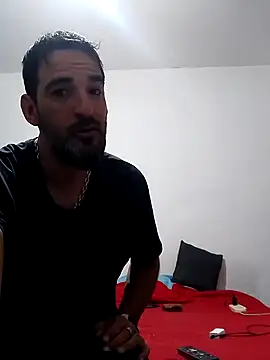 Snapshot of max_max22 chatting on 10-13-25, 05:51 max max22 online show from 10-13-25, 05:51