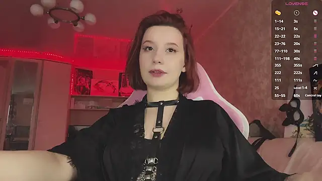 Dani RedheaDevil online show from 01-10-25, 07:46