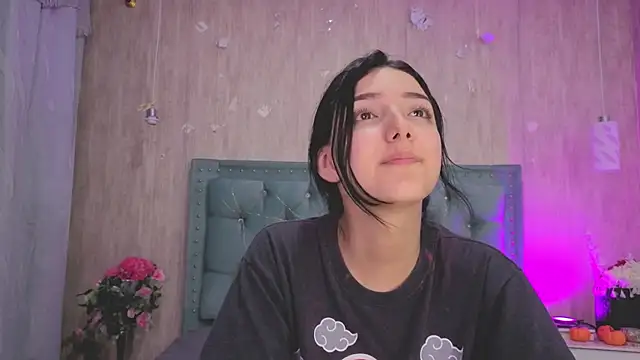 Snapshot of Marcelaa_fox chatting on 11-21-25, 09:41 Marcelaa fox online show from 11-21-25, 09:41