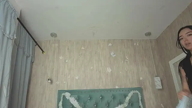 Snapshot of Marcelaa_fox chatting on 12-05-25, 08:16 Marcelaa fox online show from 12-05-25, 08:16