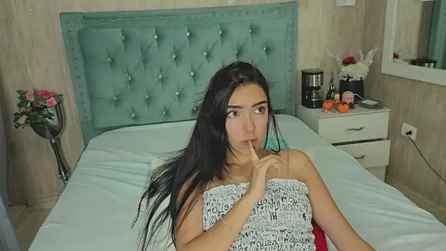 Marcelaa fox online show from 07-06-26, 08:44