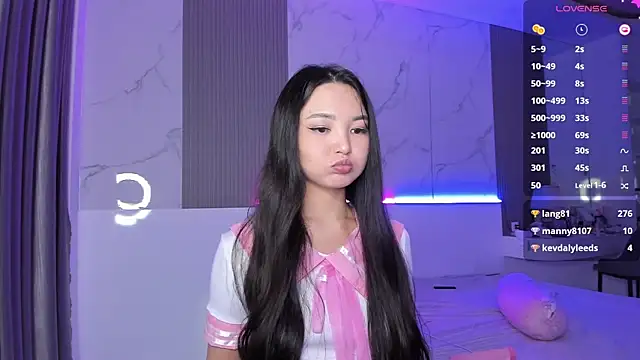 Snapshot of 1_love_8 chatting on 03-07-25, 02:57 1 love 8 online show from 03-07-25, 02:57