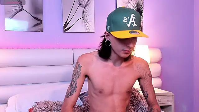 Matthew Dixonn online show from 01-27-25, 09:33