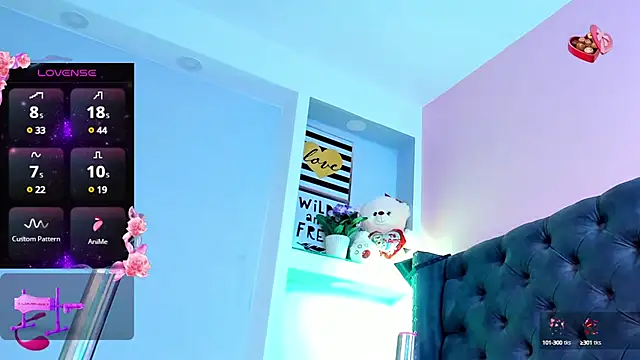 Snapshot of IsaValencia chatting on 01-11-25, 01:59 IsaValencia online show from 01-11-25, 01:59