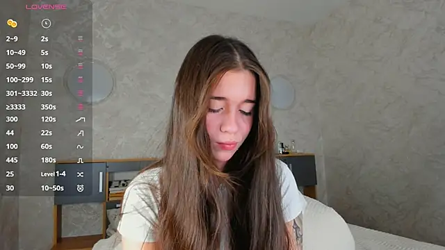 Butterflys1268 online show from 04-21-26, 04:19