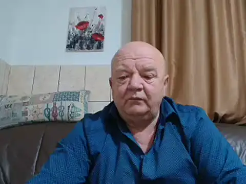 Snapshot of fullballs6 chatting on 12-18-24, 03:37 fullballs6 online show from 12-18-24, 03:37