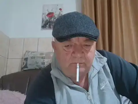 Snapshot of fullballs6 chatting on 12-20-24, 11:47 fullballs6 online show from 12-20-24, 11:47