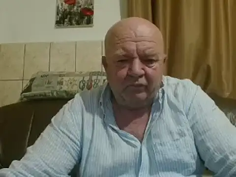 Snapshot of fullballs6 chatting on 01-06-25, 03:09 fullballs6 online show from 01-06-25, 03:09