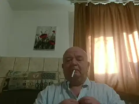 Snapshot of fullballs6 chatting on 01-28-25, 06:27 fullballs6 online show from 01-28-25, 06:27