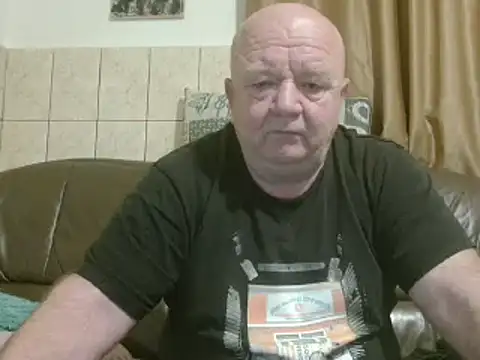 Snapshot of fullballs6 chatting on 02-20-25, 03:01 fullballs6 online show from 02-20-25, 03:01