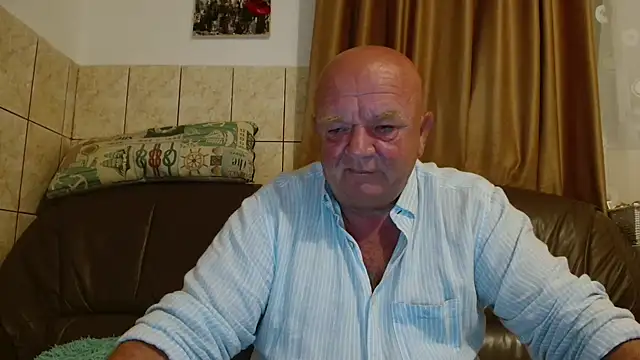 Snapshot of fullballs6 chatting on 09-11-25, 12:55 fullballs6 online show from 09-11-25, 12:55