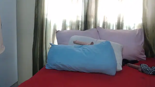 Foxybrownxx1 online show from 11-30-25, 07:45