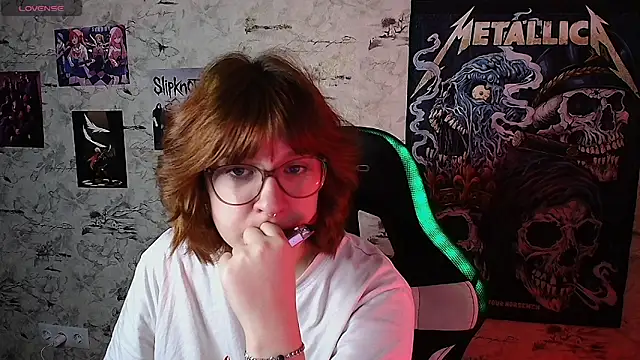 Rudy 02 online show from 04-24-26, 01:57