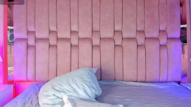 AshleyBelth  online show from 02-06-25, 11:04