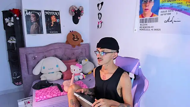 Ocsanis69 online show from 04-26-26, 04:21