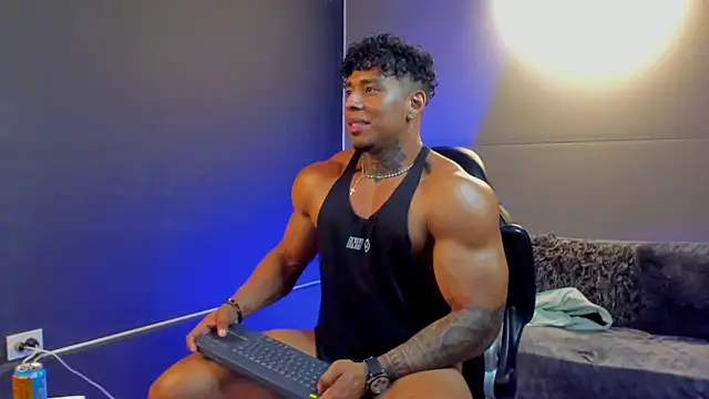 Snapshot of bradley_smith chatting on 11-05-25, 09:53 bradley smith online show from 11-05-25, 09:53