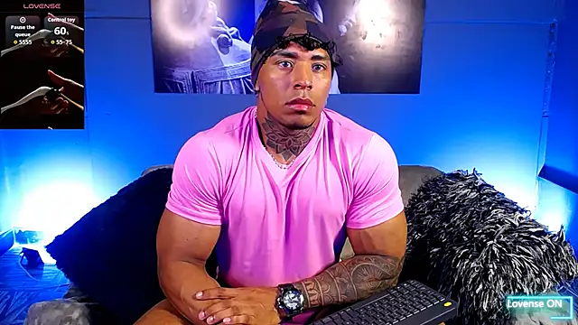 Snapshot of bradley_smith chatting on 12-02-25, 02:17 bradley smith online show from 12-02-25, 02:17