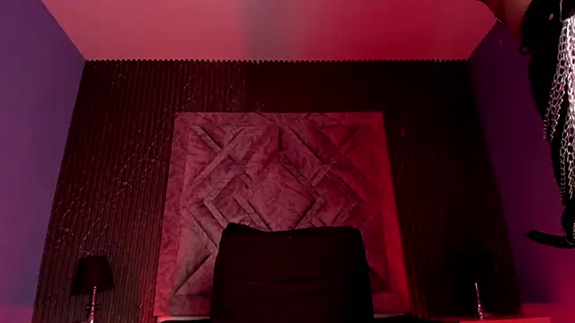 KylieMaxwell online show from 11-29-25, 08:23