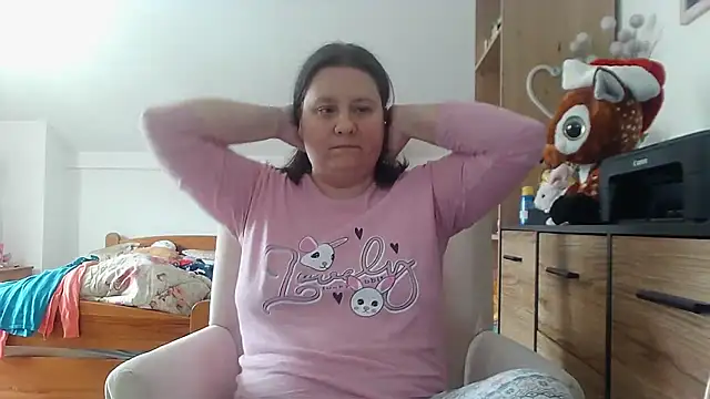 Snapshot of ReifeVenna chatting on 01-07-26, 09:01 ReifeVenna online show from 01-07-26, 09:01