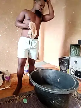 Snapshot of Chocolate_factory_man chatting on 01-10-26, 09:55 Chocolate factory man online show from 01-10-26, 09:55