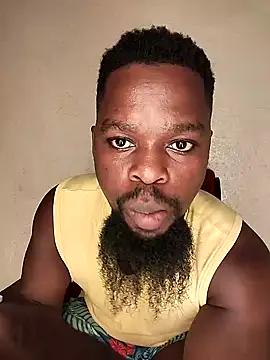 Snapshot of Chocolate_factory_man chatting on 01-13-26, 08:36 Chocolate factory man online show from 01-13-26, 08:36