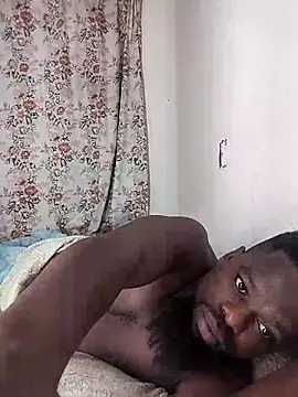 Snapshot of Chocolate_factory_man chatting on 02-15-26, 02:52 Chocolate factory man online show from 02-15-26, 02:52