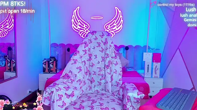 sallybrown  online show from 04-27-26, 08:40