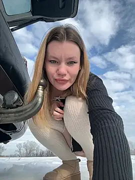 justmila online show from 01-15-26, 12:21