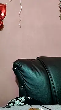 Snapshot of Indian_Carolina chatting on 02-05-25, 08:54 Indian Carolina online show from 02-05-25, 08:54