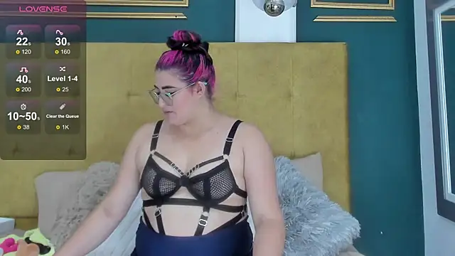BellaPeers  online show from 12-23-24, 03:01