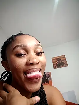 Shria107 online show from 02-13-26, 12:12