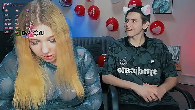 Snapshot of juli_kisss chatting on 02-18-25, 08:03 juli kisss online show from 02-18-25, 08:03