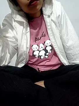 catreena online show from 11-26-25, 07:04