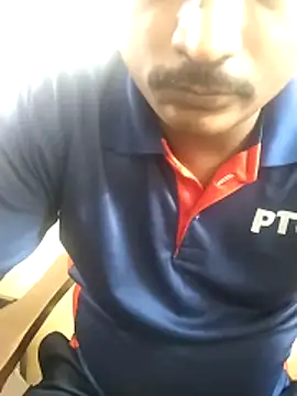 Snapshot of Mrveda66 chatting on 12-03-25, 10:24 Mrveda66 online show from 12-03-25, 10:24