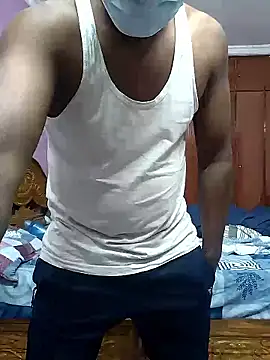 Snapshot of Mrveda66 chatting on 12-15-25, 10:25 Mrveda66 online show from 12-15-25, 10:25