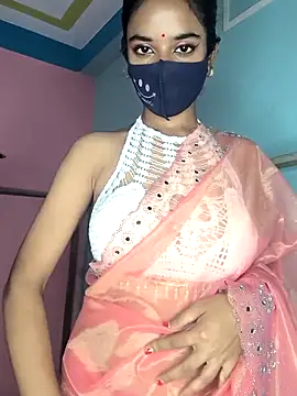 Snapshot of wild_bong_queen chatting on 10-05-25, 05:33 wild bong queen online show from 10-05-25, 05:33