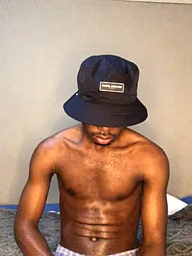 Snapshot of kinglorad chatting on 11-10-25, 09:58 kinglorad online show from 11-10-25, 09:58