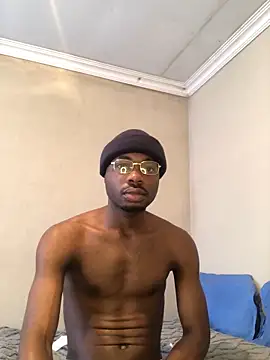 Snapshot of kinglorad chatting on 12-15-25, 11:36 kinglorad online show from 12-15-25, 11:36