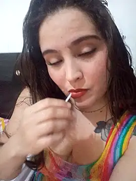 Snapshot of Soffia-Lyn chatting on 12-14-24, 04:45 Soffia-Lyn online show from 12-14-24, 04:45