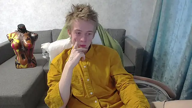 Snapshot of sweetserenity5 chatting on 02-27-25, 08:50 sweetserenity5 online show from 02-27-25, 08:50