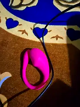 hotbaby 5 online show from 01-06-25, 05:52