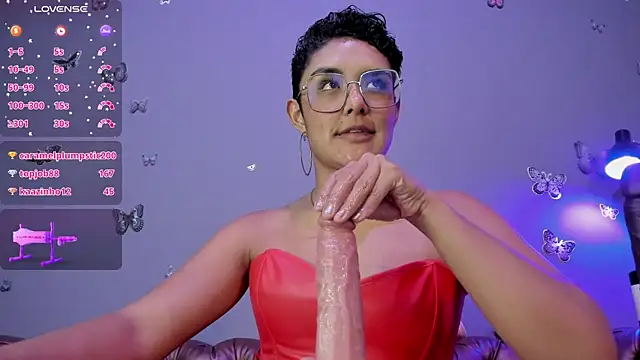 Snapshot of Kaira_mosse chatting on 02-04-25, 06:17 Kaira mosse online show from 02-04-25, 06:17