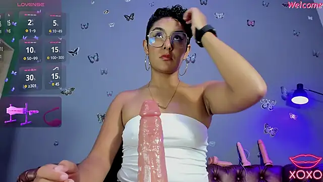 Snapshot of Kaira_mosse chatting on 02-21-25, 11:44 Kaira mosse online show from 02-21-25, 11:44