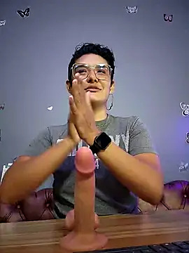Snapshot of Kaira_mosse chatting on 02-28-25, 11:36 Kaira mosse online show from 02-28-25, 11:36