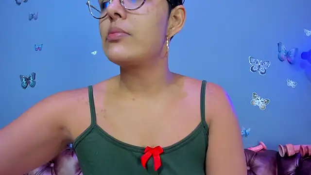 Kaira mosse online show from 06-05-26, 11:49
