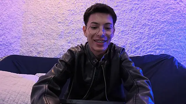 alexandersawyer online show from 12-17-25, 12:33