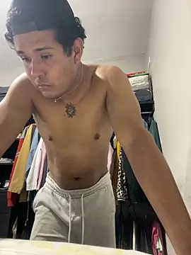 Brencuz online show from 09-22-25, 02:57