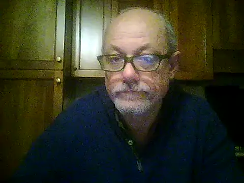 Snapshot of gianbragallini chatting on 01-21-25, 10:30 gianbragallini online show from 01-21-25, 10:30