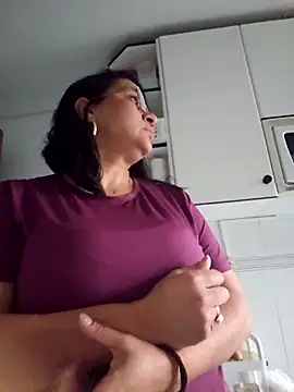 paulinaDiaz1 online show from 05-03-26, 03:29