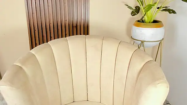 Snapshot of kenayfox chatting on 12-03-24, 02:16 kenayfox online show from 12-03-24, 02:16